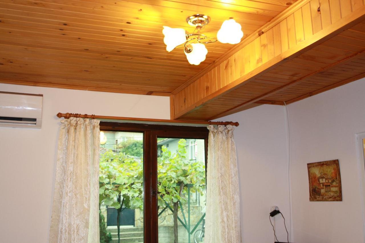 Къща Речен Шепот Hotel Kalofer Eksteriør billede